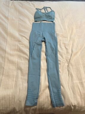 Gymshark Women’s two piece workout set